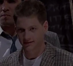 Arquivo:Skinhead.png