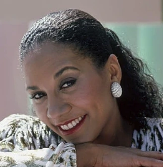 Arquivo:Trudy (Miami Vice).png