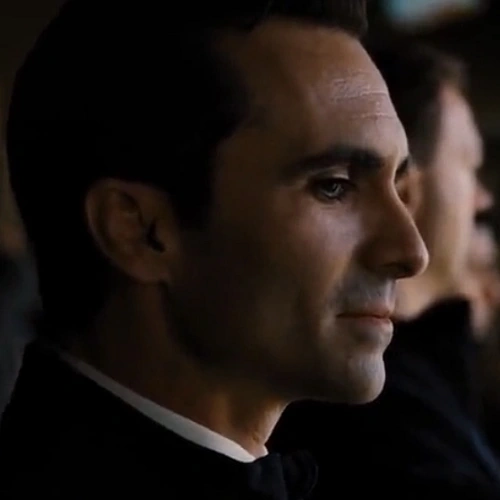 Arquivo:Alcalde Anthony Garc% 3Fa - TDKR.png