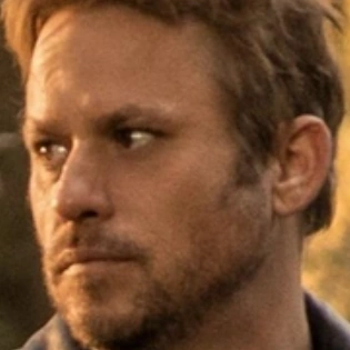 Arquivo:Renfield (OB).png