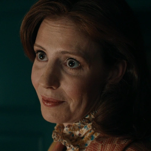 Arquivo:Jane Butterfield (Beetlejuice 2).png