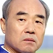Arquivo:Kang Shin-Il - AJDV.jpg