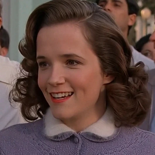 Arquivo:Lorraine Baines McFly De Volta para o Futuro.jpg