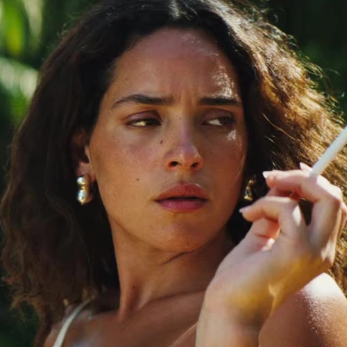 Arquivo:Sarah (PDV).png