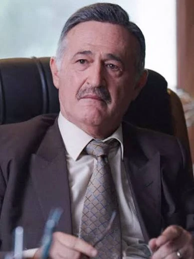 Arquivo:Necdet.jpeg