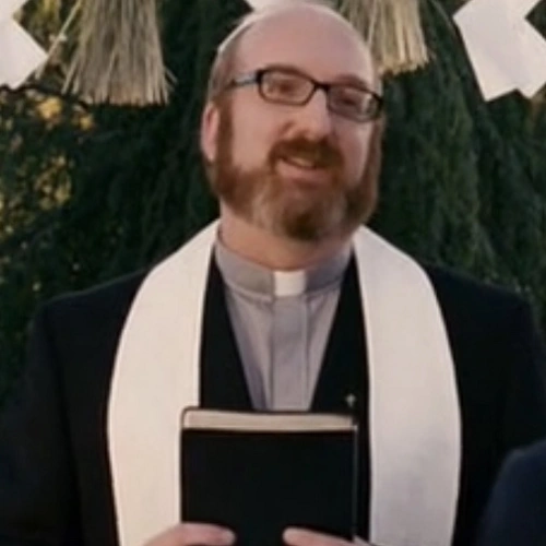 Arquivo:Sacerdote - FF2.png