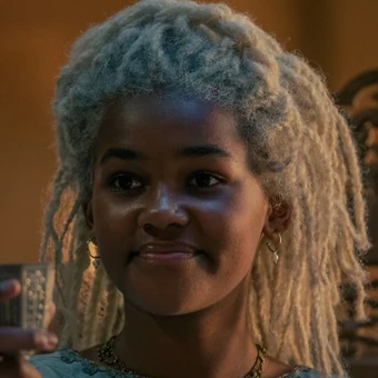 Arquivo:Baela Targaryen - criança.png