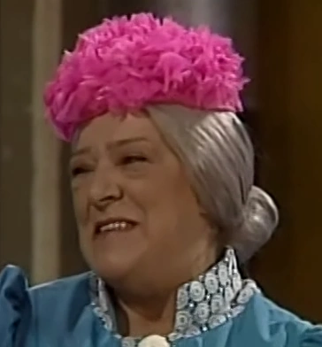 Arquivo:ClotildeChespirito.png