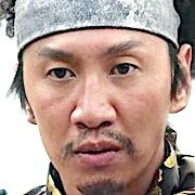 Arquivo:Mak-Yi OS PIRATAS.png