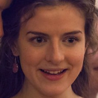Arquivo:Sonya Rostova (G&P2016).png