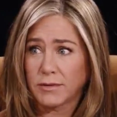 Arquivo:Jennifer Aniston (FR-AR).png