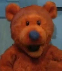 Arquivo:Ojo Urso na Casa Azul.jpeg