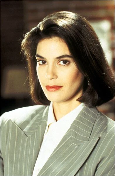 Arquivo:Teri hatcher superman.jpg