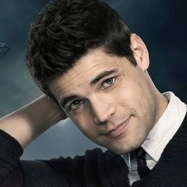 Arquivo:Winn Schott - Supergirl.png