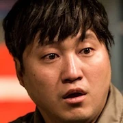 Arquivo:Kim Dae-Myung - Pandora.jpg