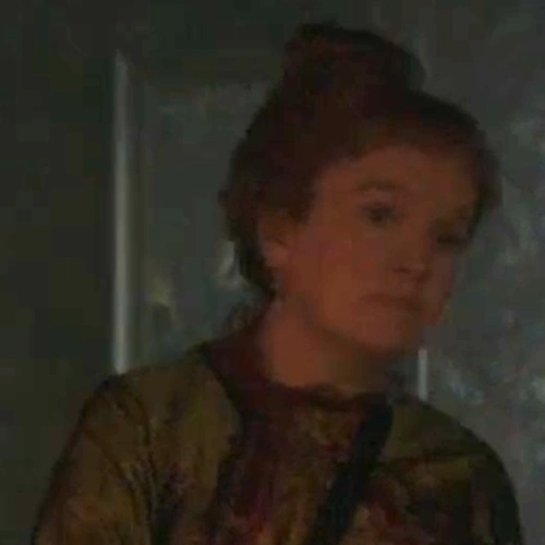 Arquivo:Assistente da Madame Dashkova (AID).png
