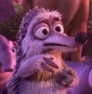 Arquivo:Grandpa-Molehog-ice-age-collision-course.jpg