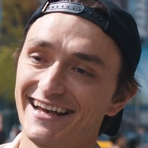 Arquivo:Kyle Haberman (Adultos).png