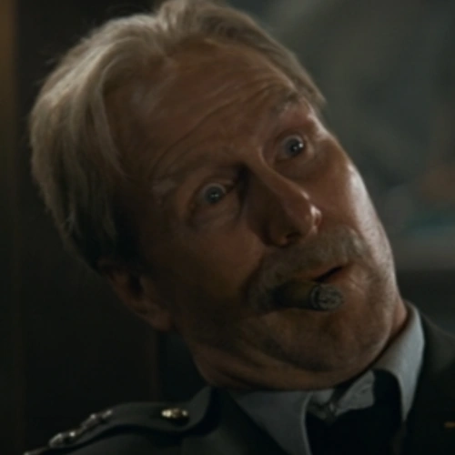 Arquivo:Thaddeus Ross (OC).png