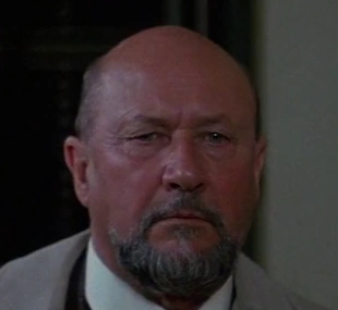 Arquivo:HalloweenII1981DrSamuelLoomis.webp