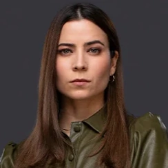 Arquivo:Emma (a nova vida de ana).png