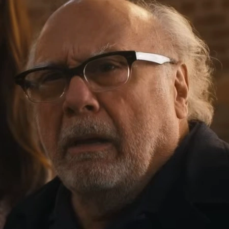 Arquivo:Eddie (JMR).png