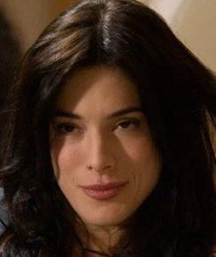 Arquivo:Lila West (Dexter).png