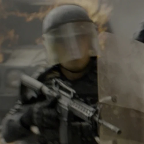 Arquivo:Soldado da Tropa de Choque FEDRA (TLoU-s).jpg