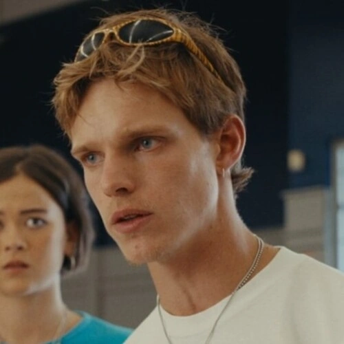 Arquivo:Bobby (Backrooms).png