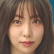 Arquivo:Lee Jini - Sr Kim.jpg