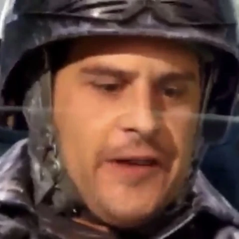 Arquivo:O Fantasma Cinzento - Speed Racer (filme).webp