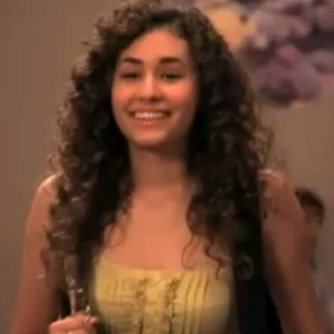 Arquivo:Rachel Leann (BTR).png