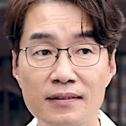 Arquivo:Song Young-Kyu - AJDV.jpg