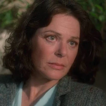 Arquivo:Margaret Scully X-FILE.jpeg