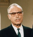 Arquivo:CassinoRoyaleCharles Boyer.png
