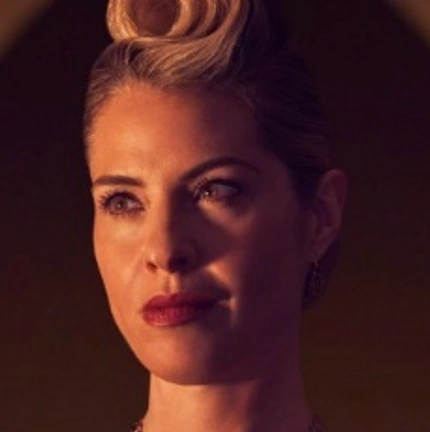 Arquivo:CocoPierreAHSApocalypse.png