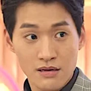 Arquivo:Jung Wook-Jin - Celebrity.jpg