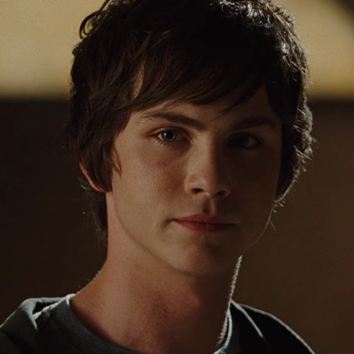 Arquivo:Percy Jackson (PJeoLdR).png