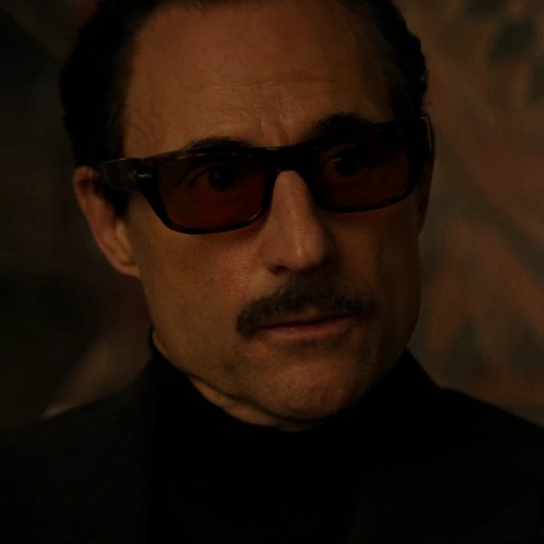 Arquivo:Carmine Falcone TP.png