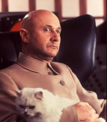 Arquivo:Ernst Stavro Blofeld-1967-1a1.jpg