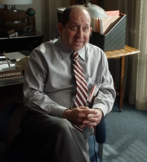 Arquivo:Dr. Daniel Hodges (Young Sheldon).png