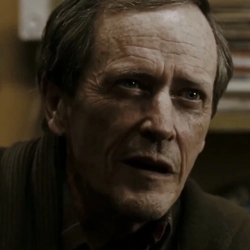 Arquivo:Hollis mason .png