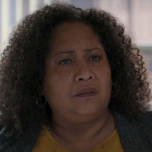 Arquivo:Mãe da Yara T6E17 (TGD).png