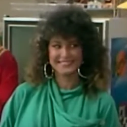 Arquivo:Pâmela (KeST).png
