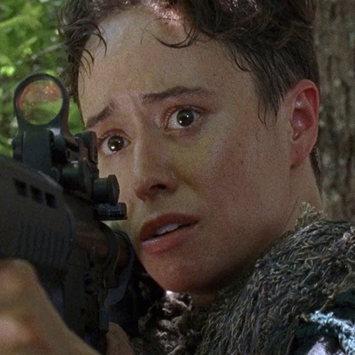 Arquivo:Beatrice (TWD).jpg