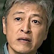 Arquivo:Kwon Hae-Hyo - Parasyte.jpg