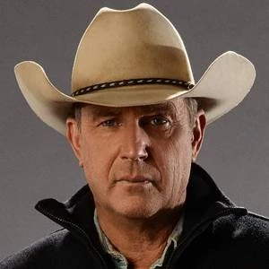 Arquivo:John Dutton.jpg