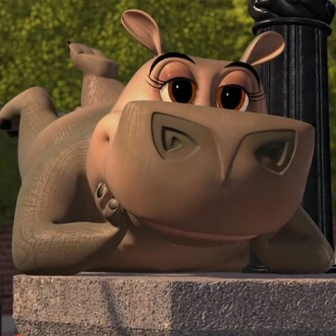 Arquivo:MADAGASCAR 2-Gloria Bebé.jpg