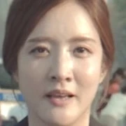 Arquivo:Newtopia-Hwang Soo Min.jpeg