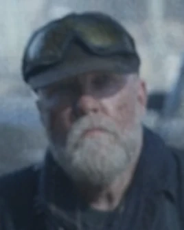 Arquivo:Membro da Gearhead 2 (FTWD).png